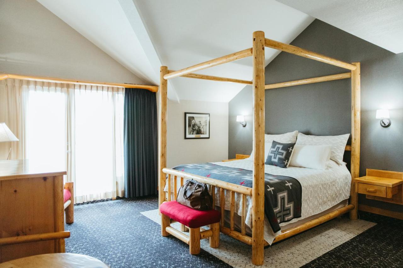 Brewster Mountain Lodge Banff Esterno foto