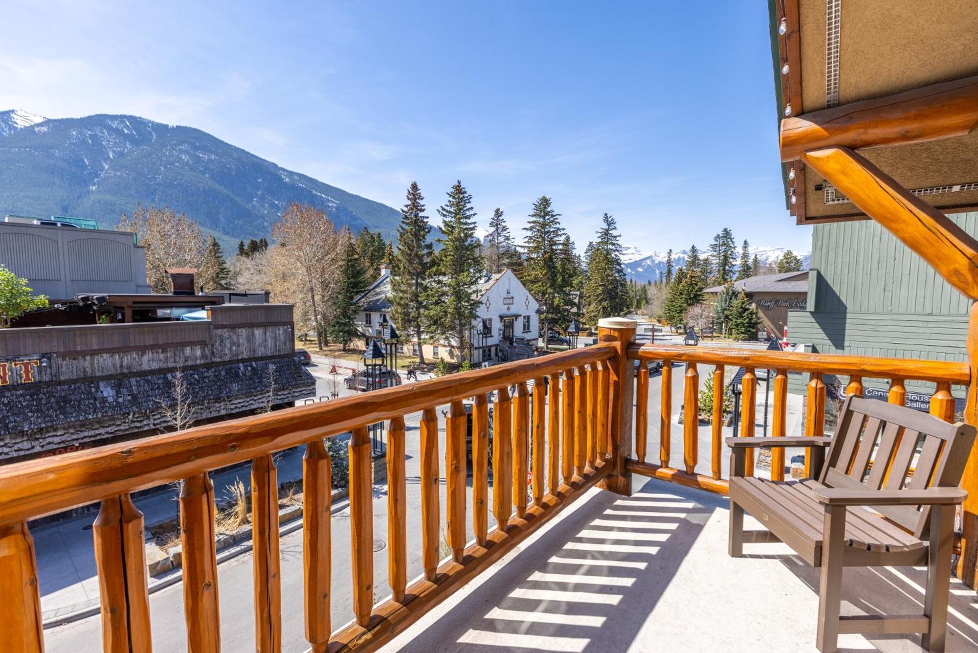 Brewster Mountain Lodge Banff Esterno foto